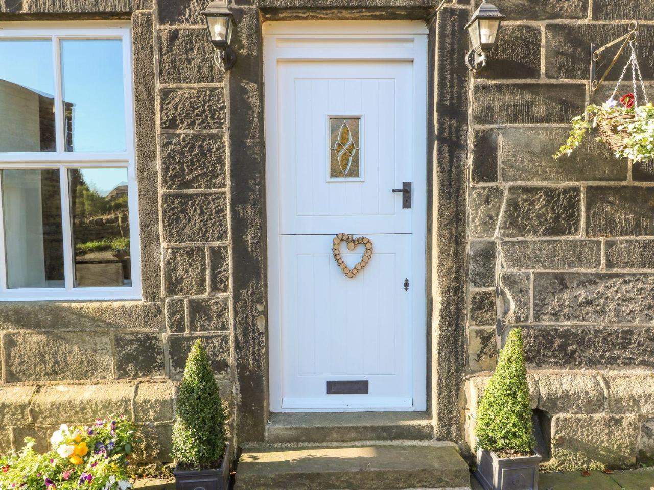 The Cottage, Beeston Hall Sowerby Bridge Eksteriør bilde